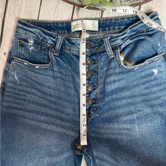 Abercrombie & Fitch Distressed Mom Jeans - Picture 6 of 10